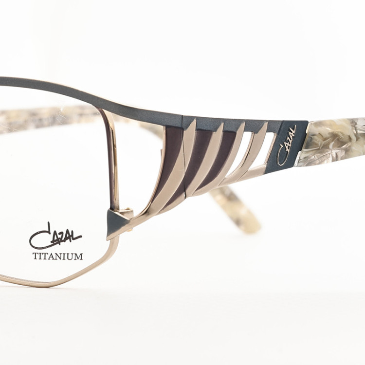 Cazal 1094 col.004  - 4