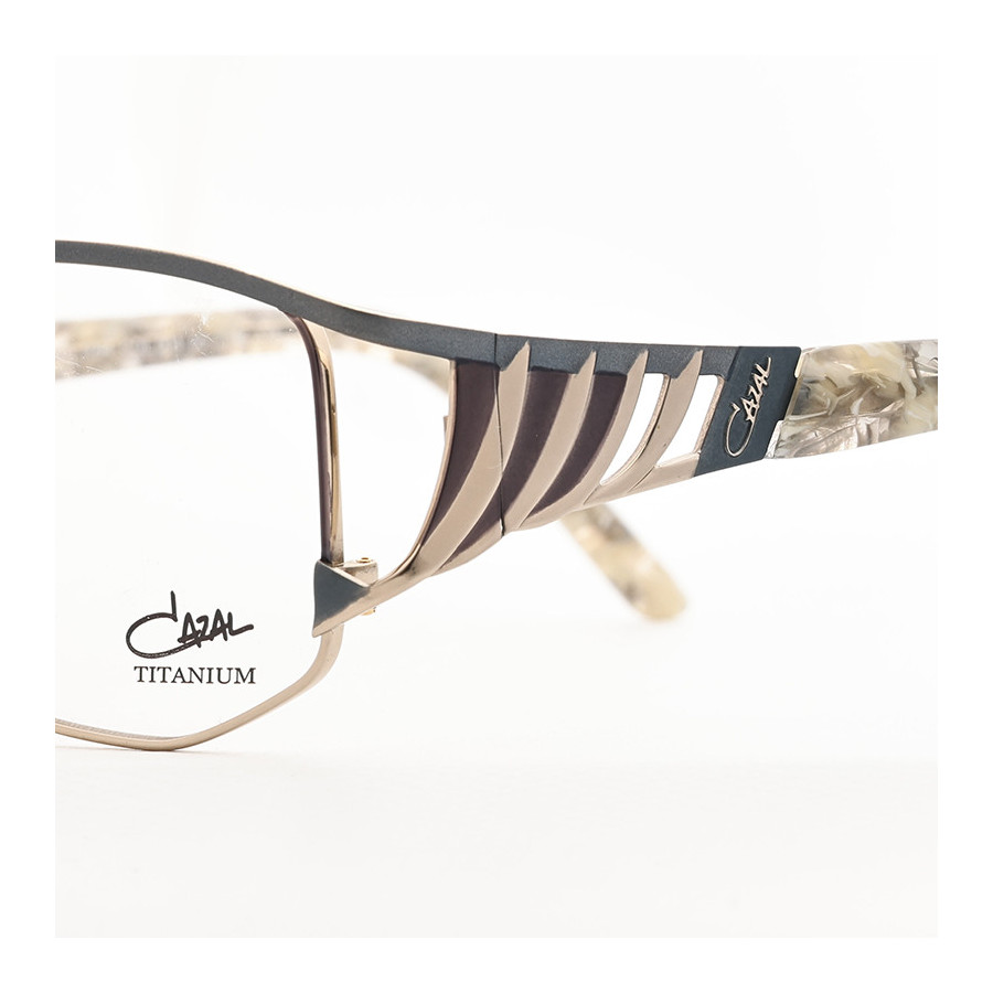 Cazal 1094 col.004  - 4