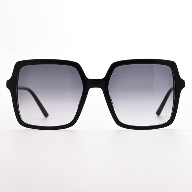 ESCADA SESD46 0700  - 2