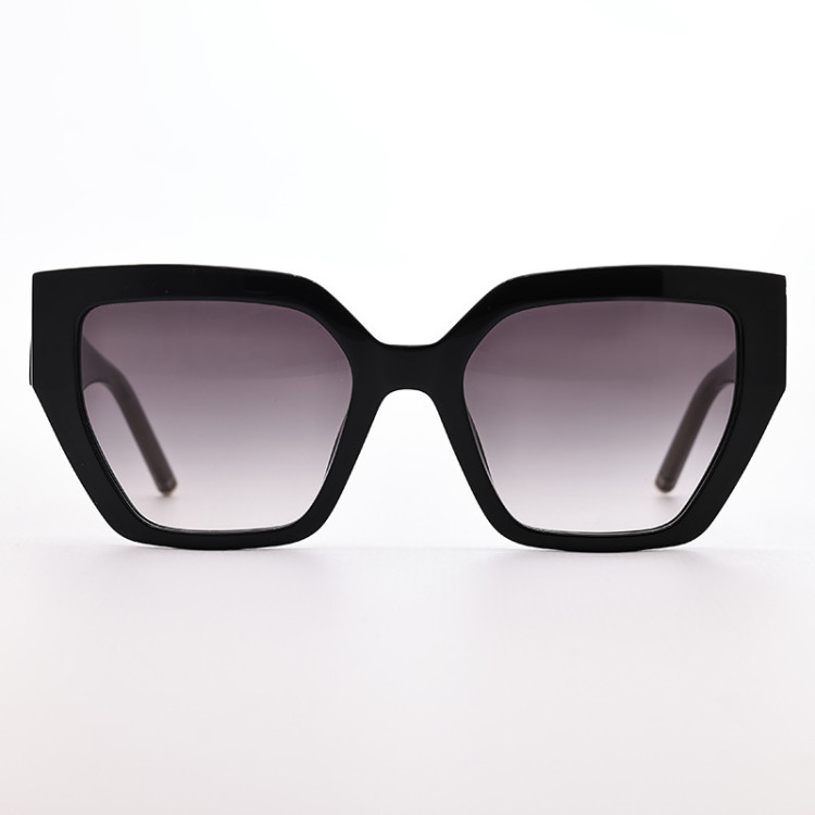 ESCADA SESE01 0700  - 2