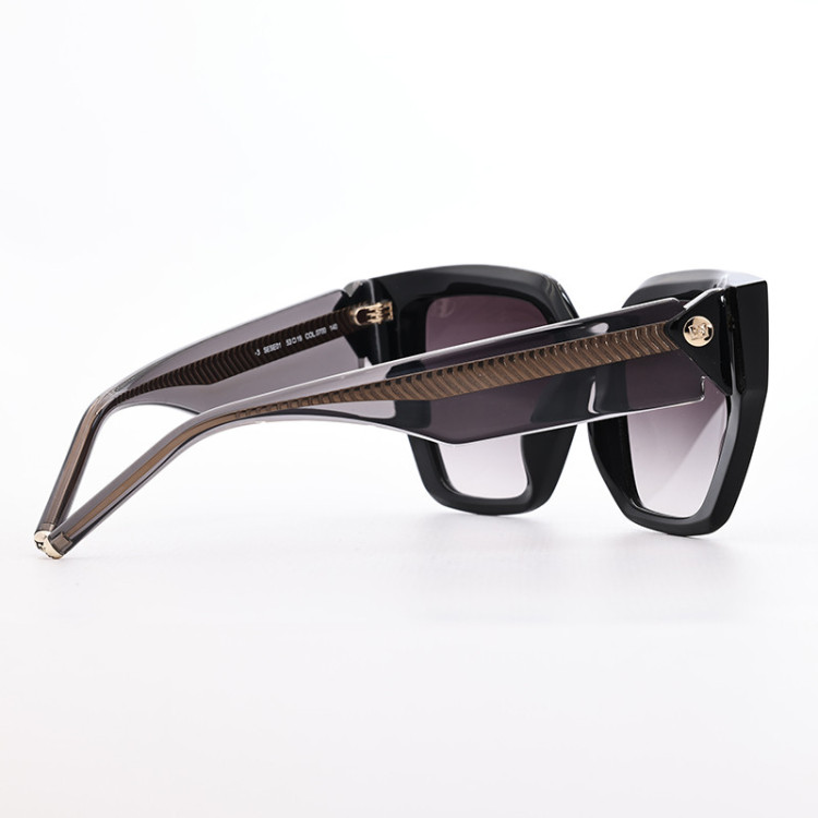 ESCADA SESE01 0700  - 5