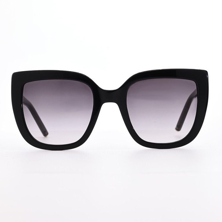 ESCADA SESD98 0700  - 2
