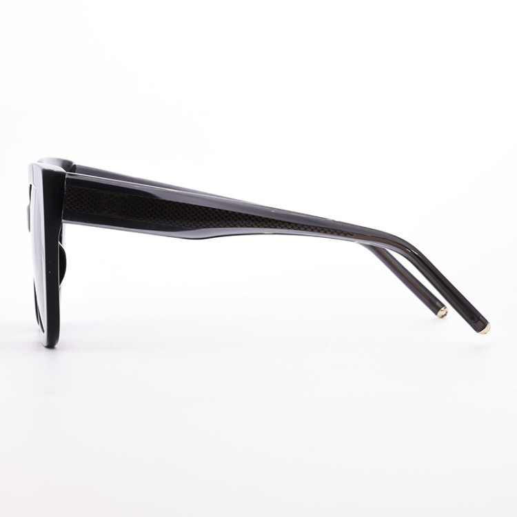 ESCADA SESD98 0700  - 3