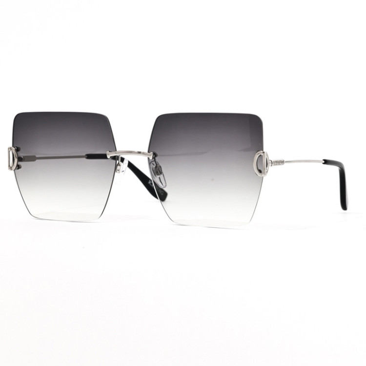 Iceberg IC704S03