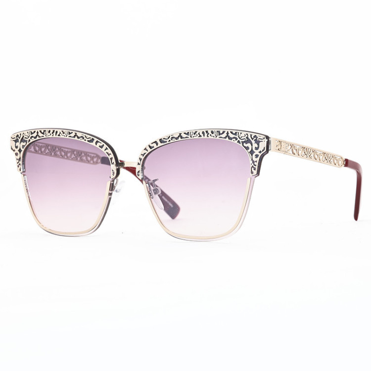 ESCADA SES 969 col. 594X