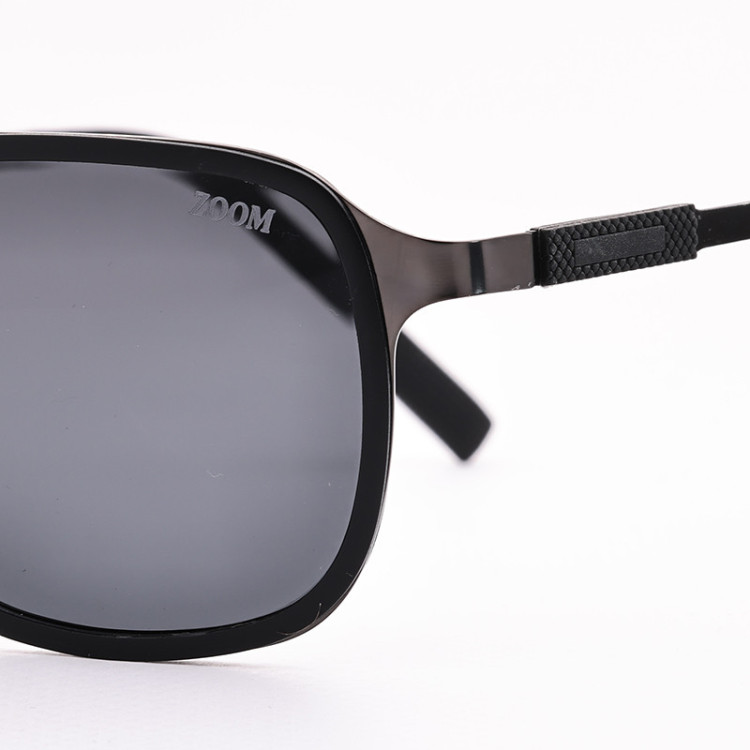 Zoom 8814 C1