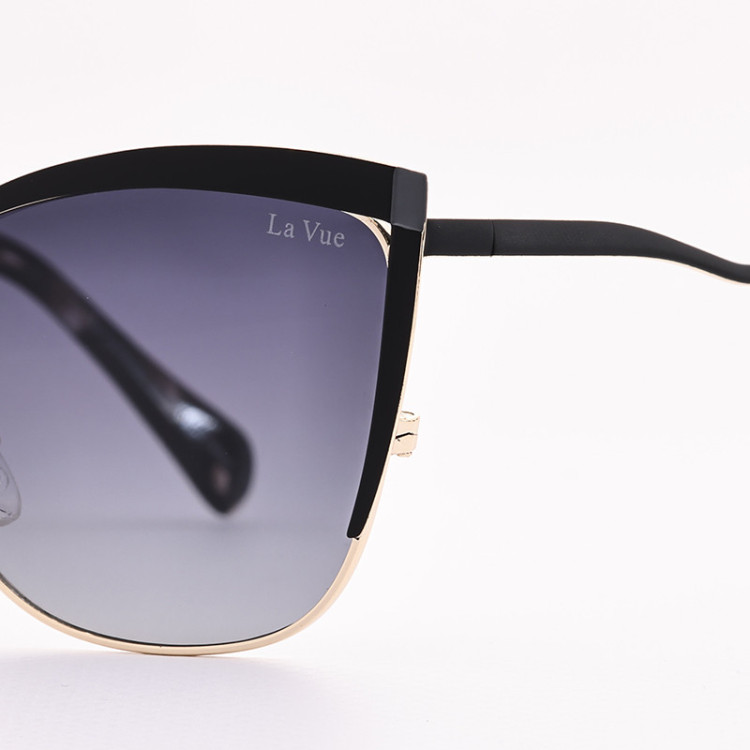 La Vue CH 8351 C1