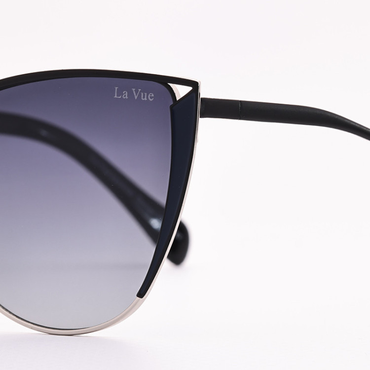 La Vue CH 8367 C1