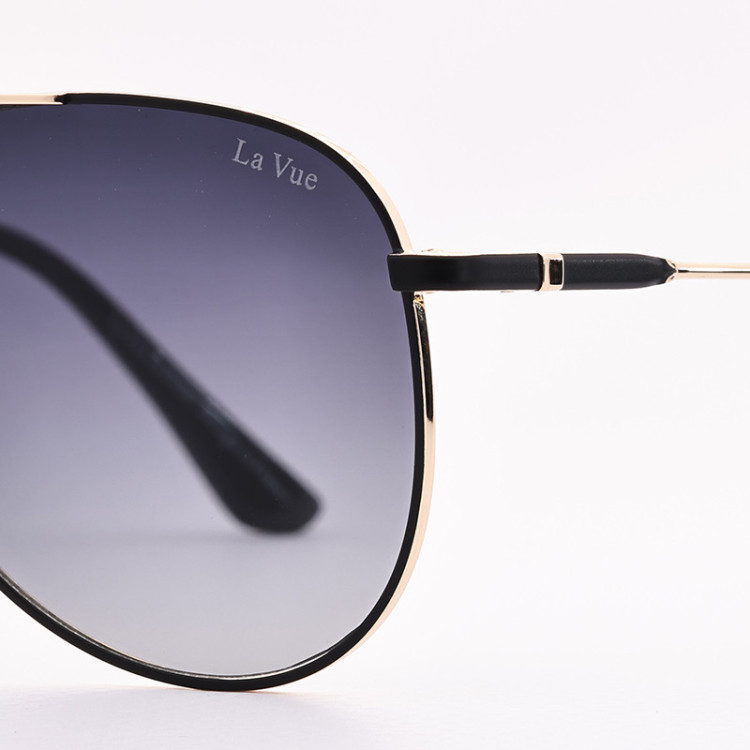 La Vue CH 8361 C1